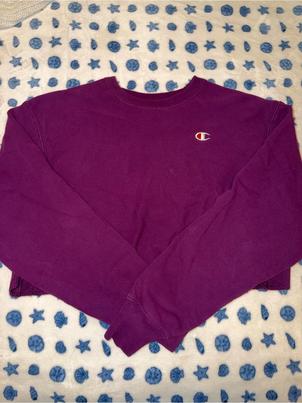 Champion Women's Purple Cropped Crewneck Sweatshirt